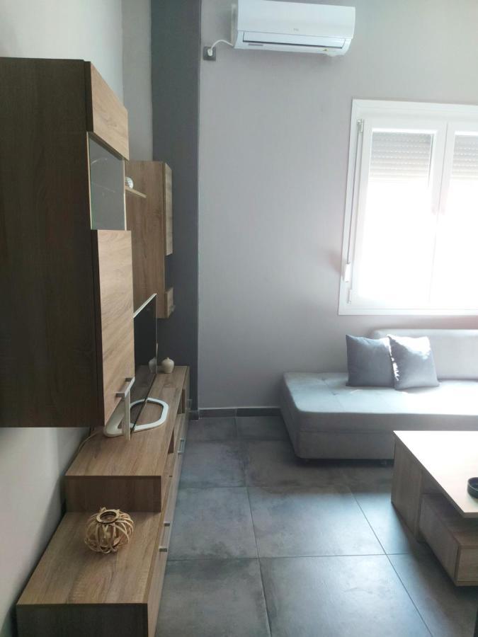 Felou's House 2 *
